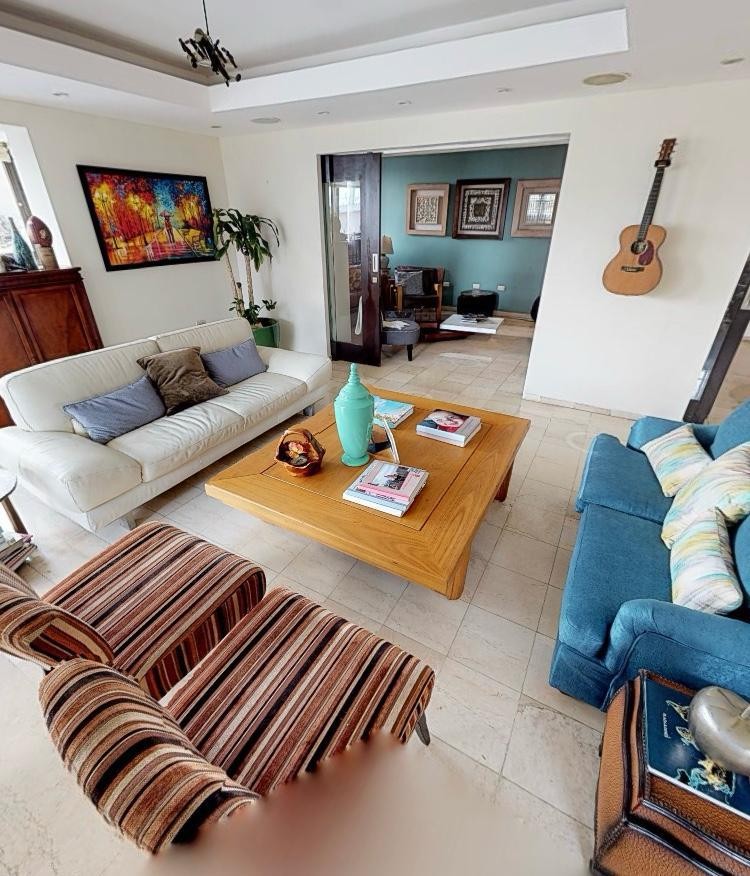 apartamentos - La Julia.  Vendo Penthause  en La Torre del Sol  5