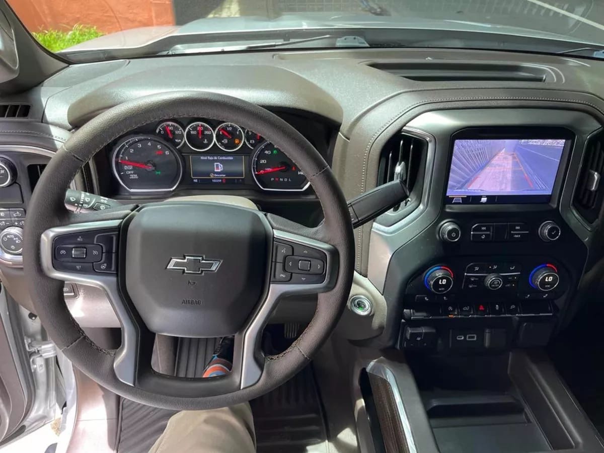 jeepetas y camionetas - Chevrolet silverado RST 2019
Clean carfax
Financiamiento disponible  6