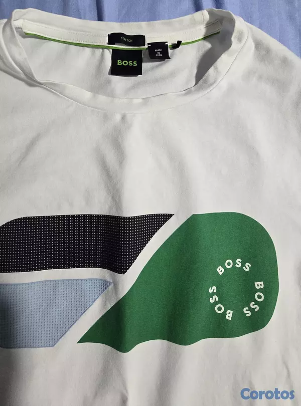 ropa para hombre - **Vendo poloshirts hugo boss size L practicamente  2