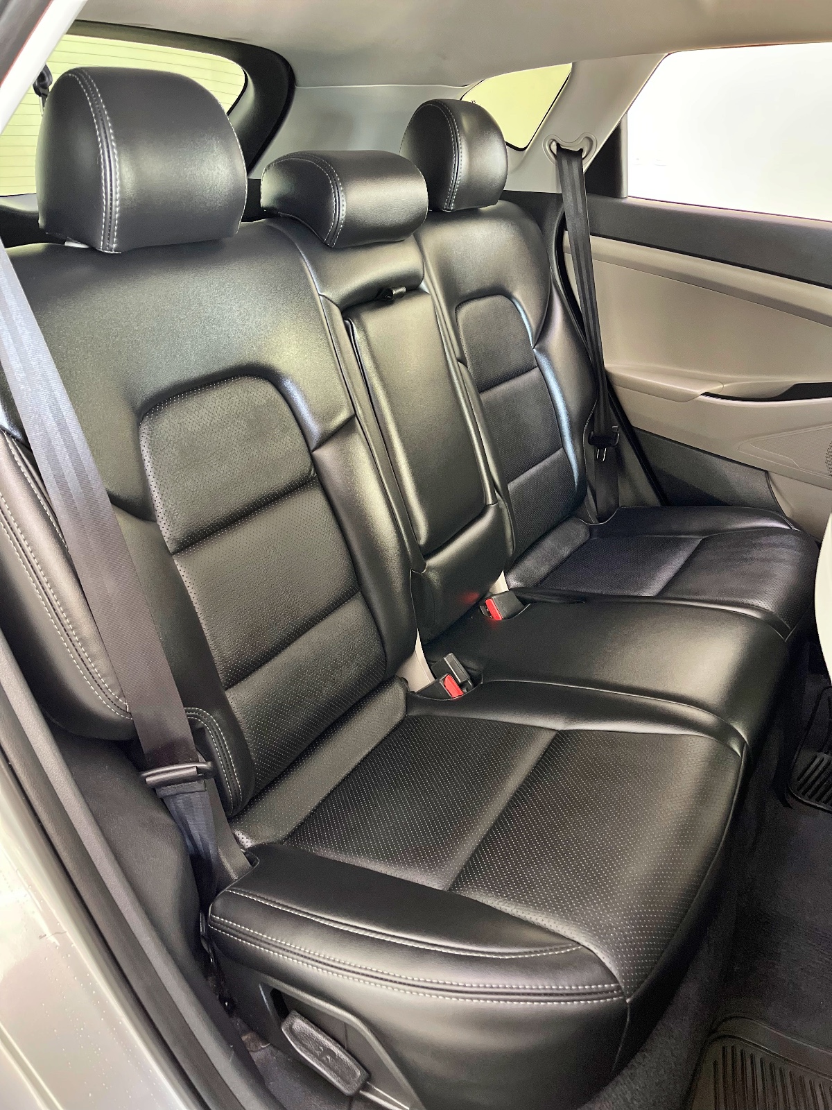 jeepetas y camionetas - Hyundai Tucson 2018 impecable 