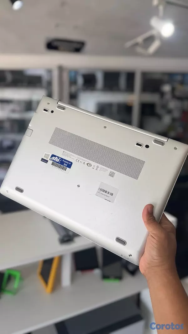 computadoras y laptops - Hp elitebook 840 G5 i58va gen. 256gb ssd 8gb ram  3