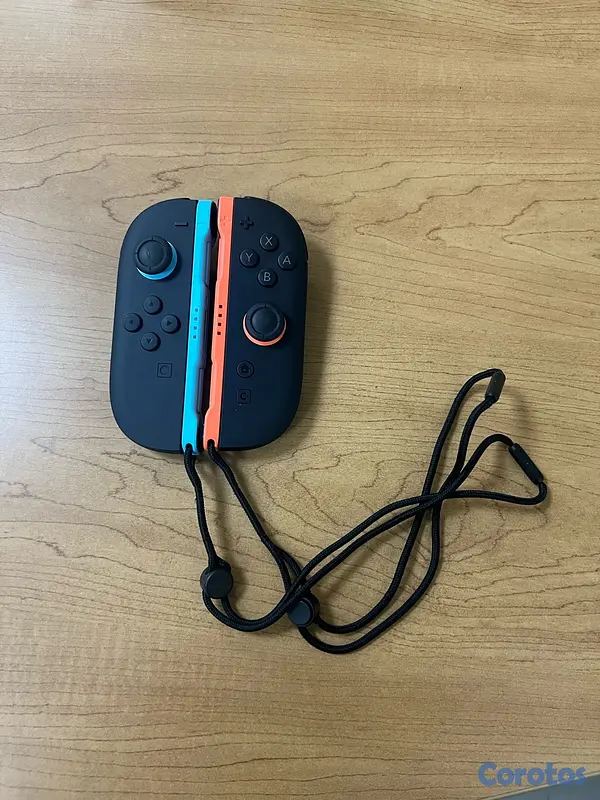 consolas y videojuegos - Nintendo Switch 2 + Accesorios COMPLETOS 5