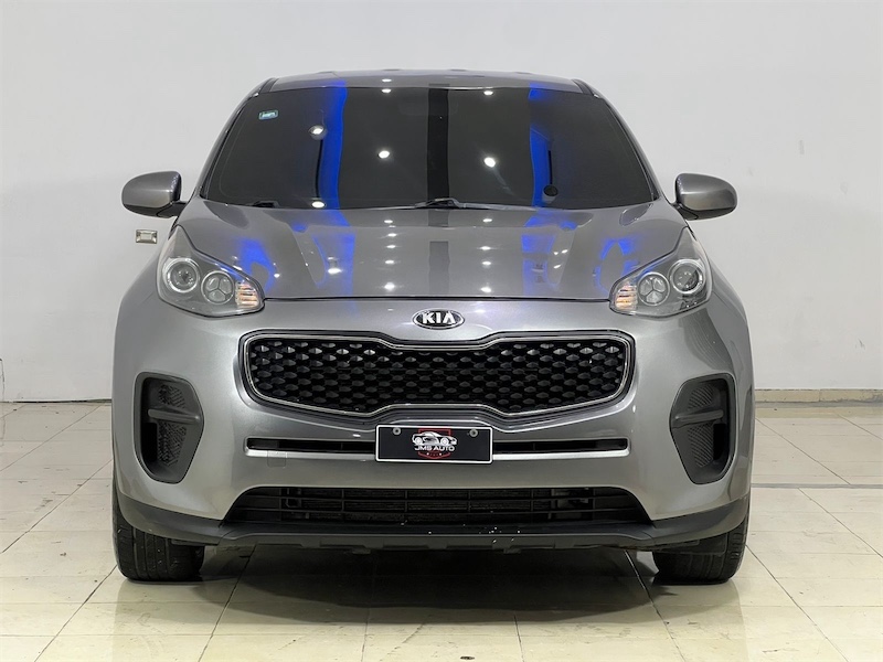jeepetas y camionetas - KIA SPORTGE LX  AÑO 2018 CLEAN CARFAX 2