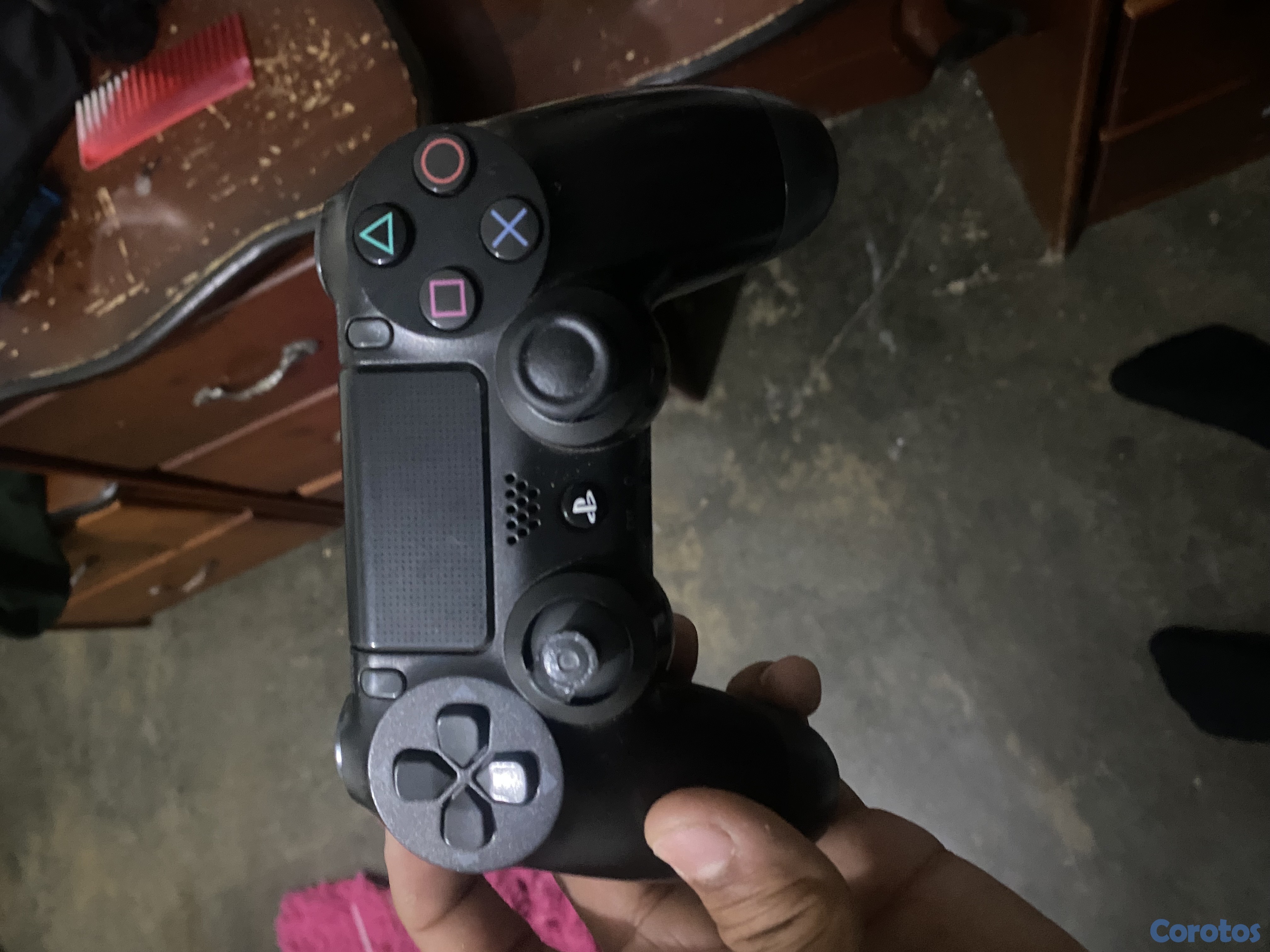 consolas y videojuegos - Se vende PS4 Slim, como nuevo 5