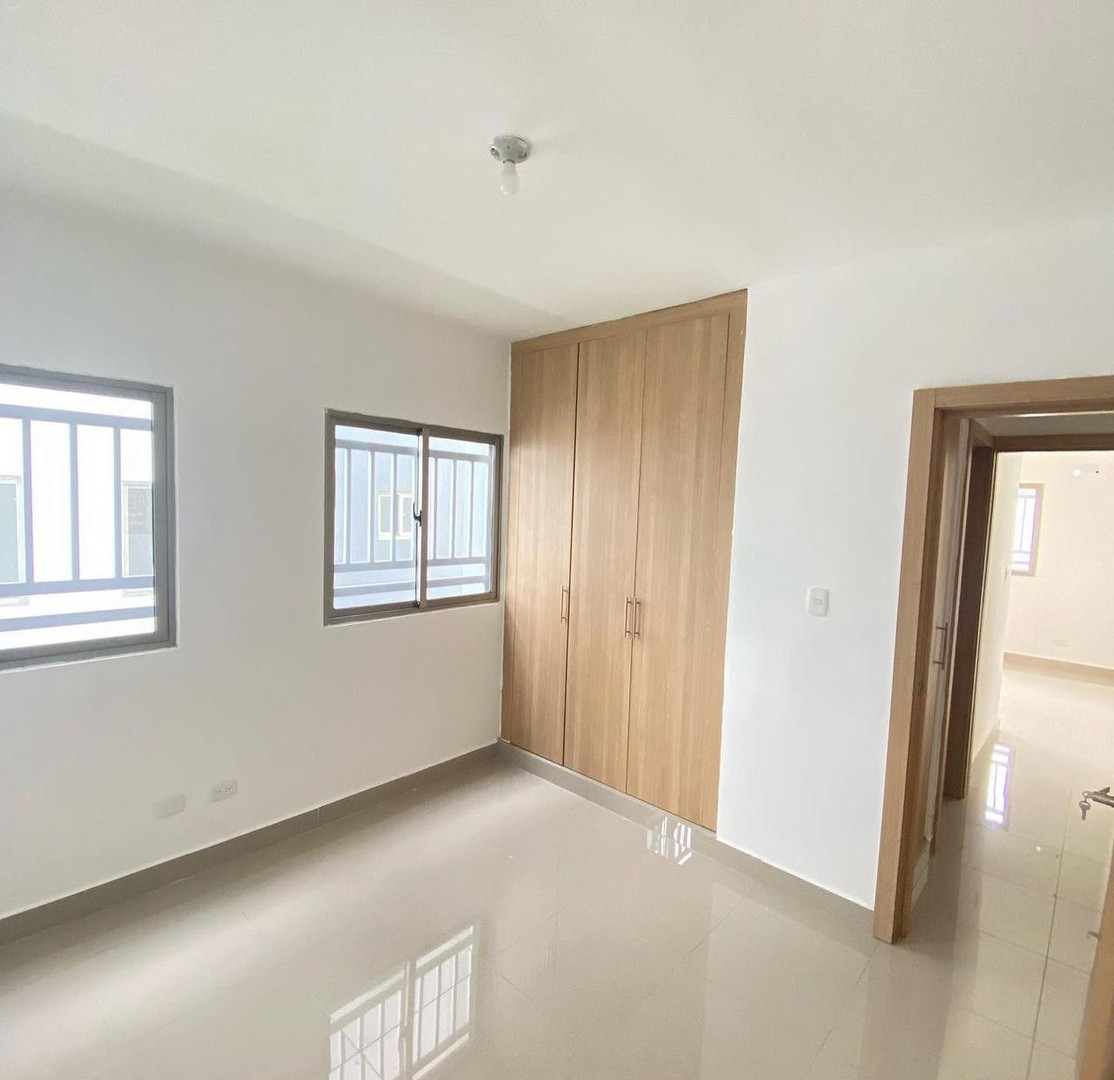 apartamentos - Apartamento en Alquiler 8vo Piso en Villa Maria  2