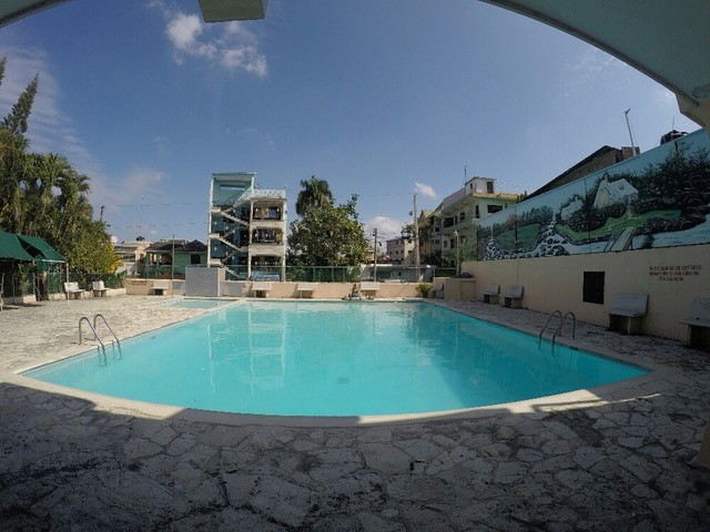 oficinas y locales comerciales - Alquilo  Casa club con piscina  en villa mella 