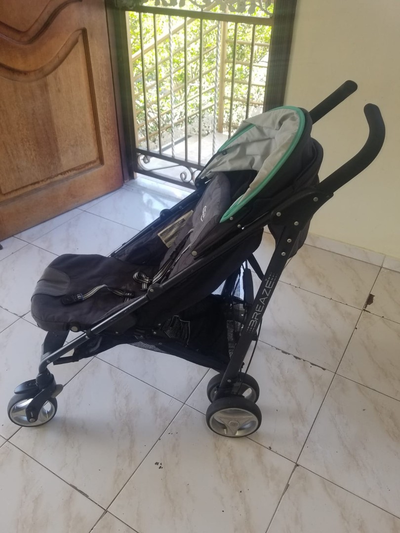 coches y sillas - Coche Graco color Negro para bebe
