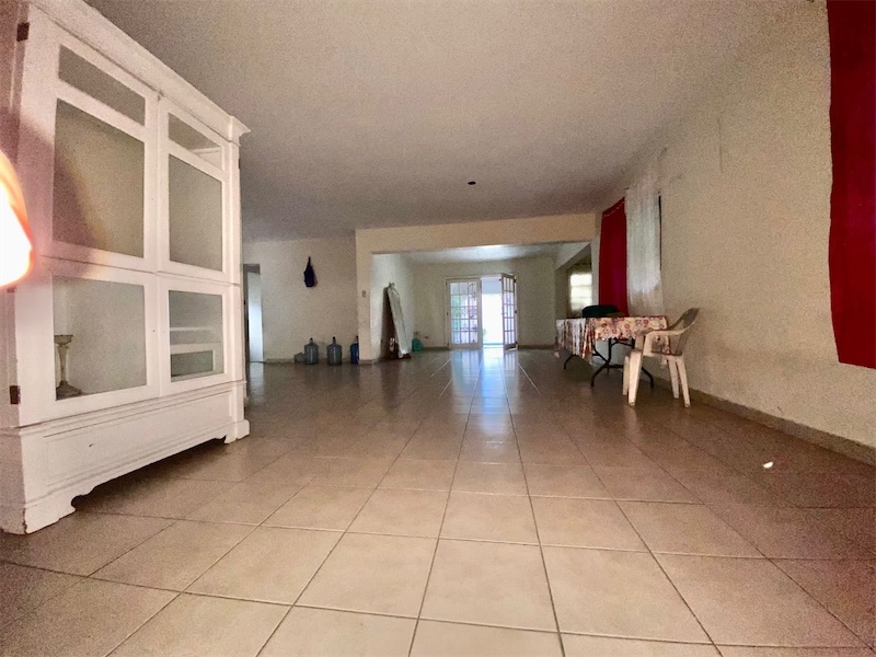 casas - Venta de casa en Arroyo Hondo con 488mts y piscina Distrito Nacional  5