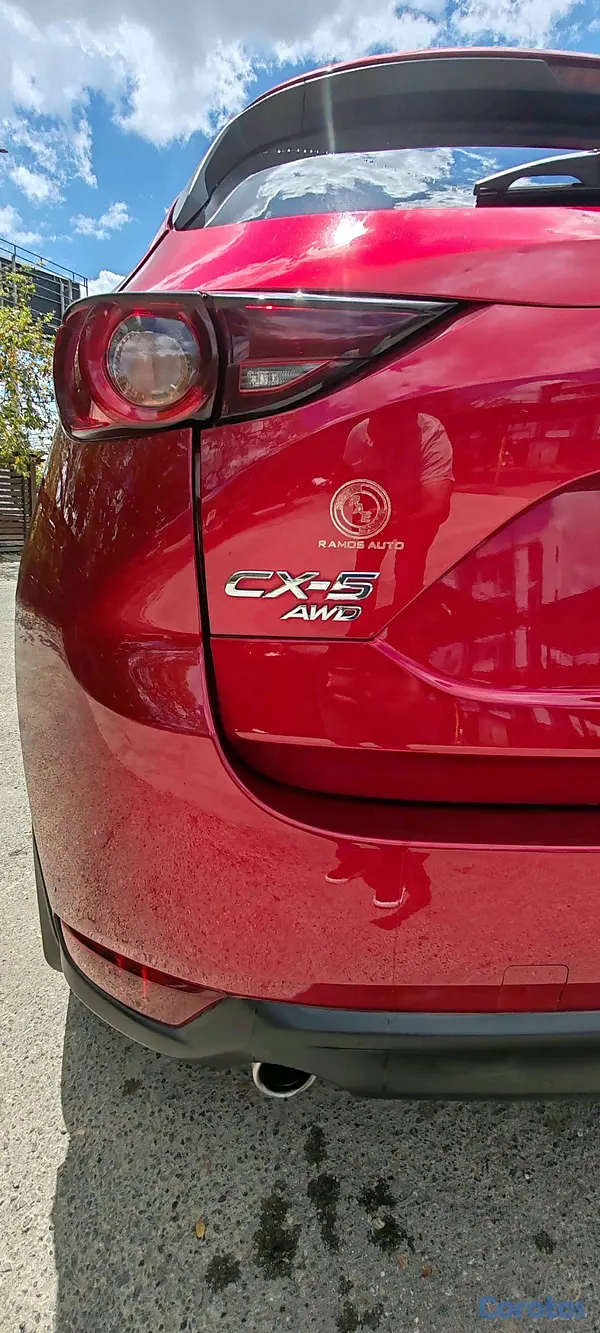 jeepetas y camionetas - ¡¡¡ Vendo Mazda CX 5 Touring año 2017 en excelentes condiciones !!! 3