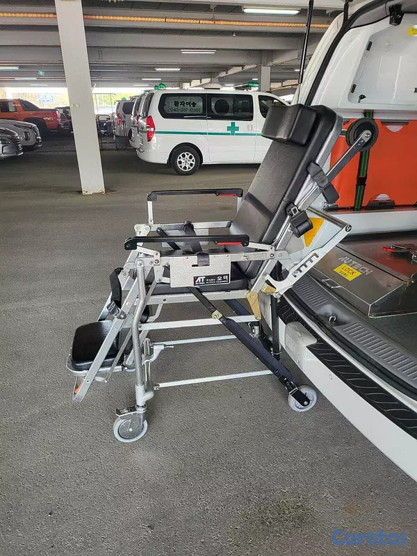 otros vehiculos - HYUNDAI GRAND STAREX AMBULANCIA 2017 9