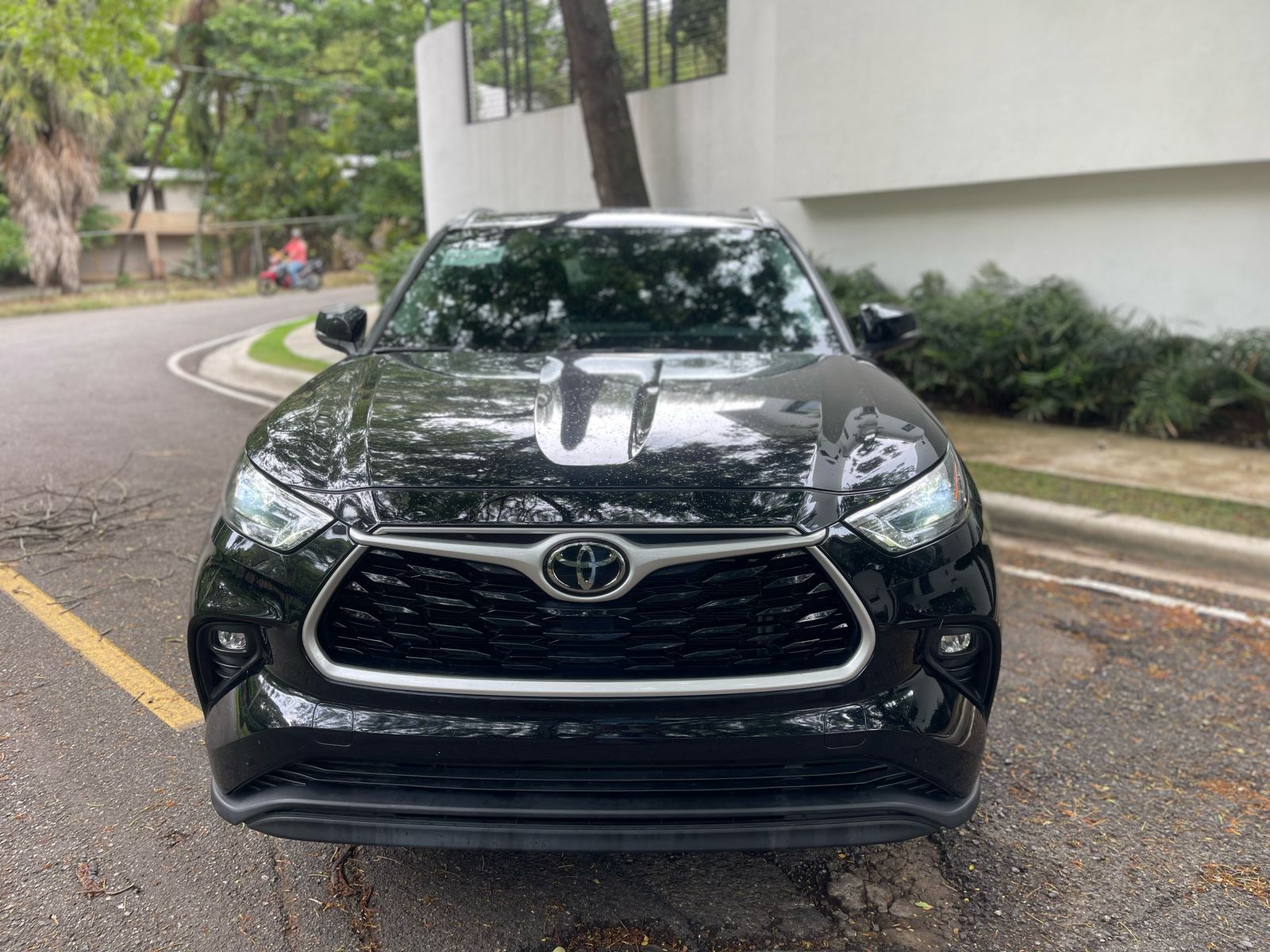 jeepetas y camionetas - Toyota higlander xle 2022 6