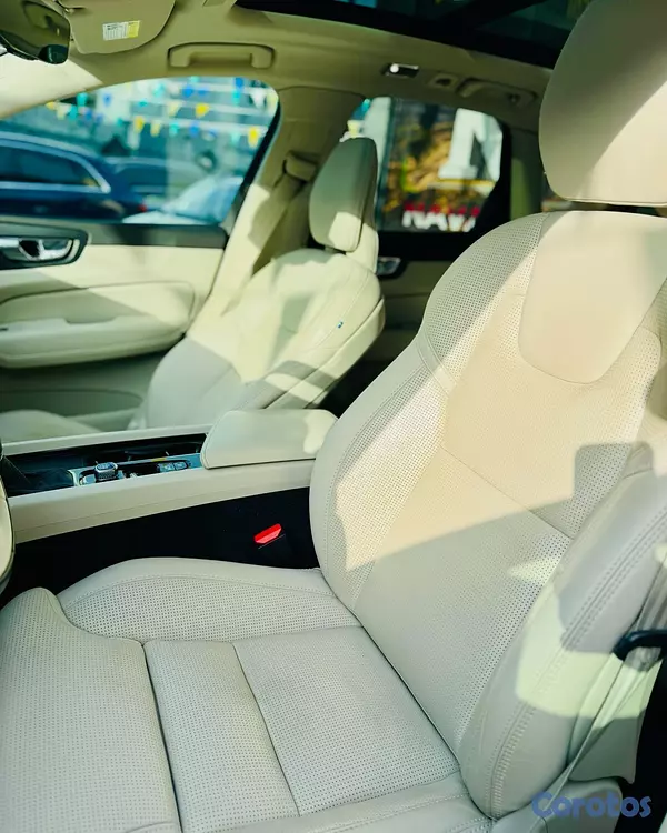 jeepetas y camionetas - VOLVO XC60 T5 INSCRIPTION AWD 2021 4