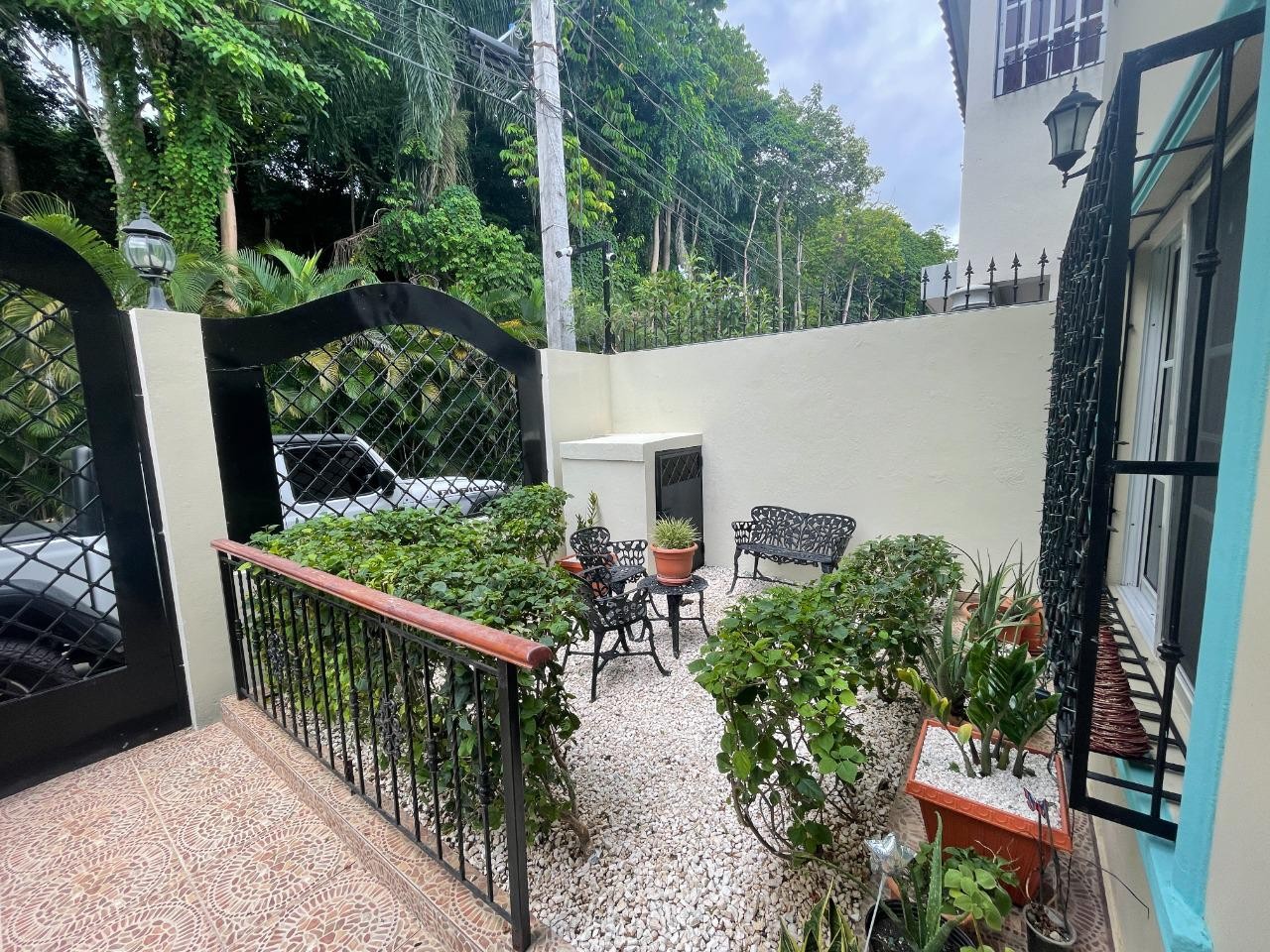 casas - Se vende casa en Altos de Arroyo Hondo 6