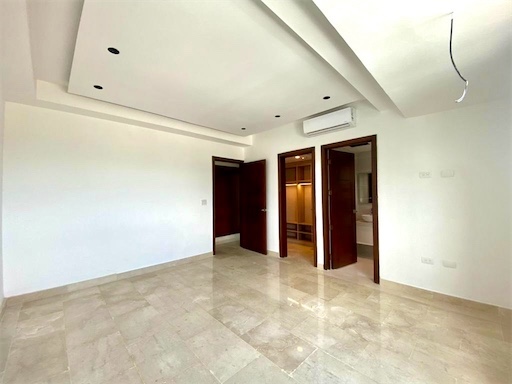 apartamentos - Apartamento en Venta en la Julia 
Vista al Mar 
US$585,000 7