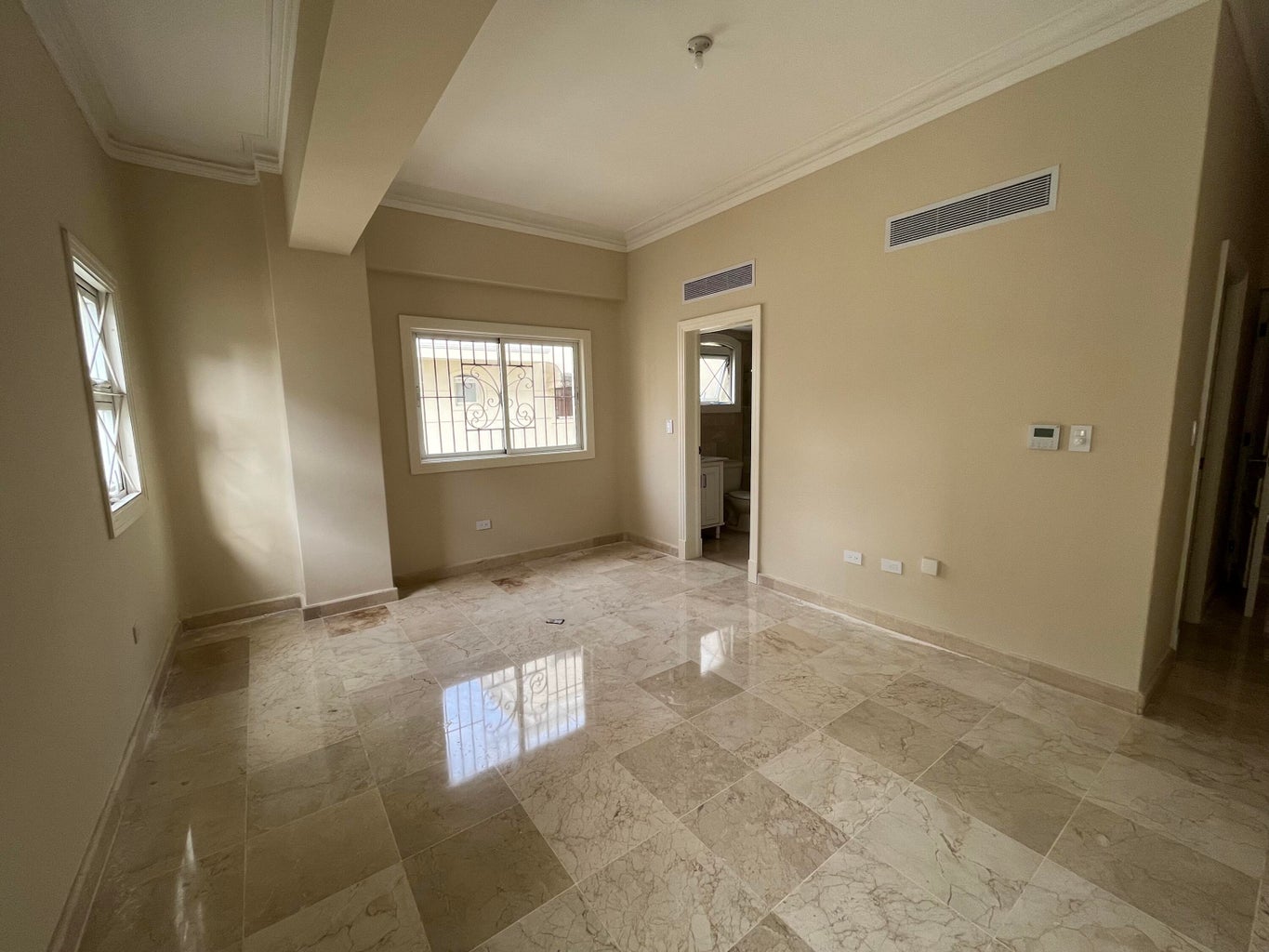 apartamentos - Apartamento en Alquiler en Piantini 9