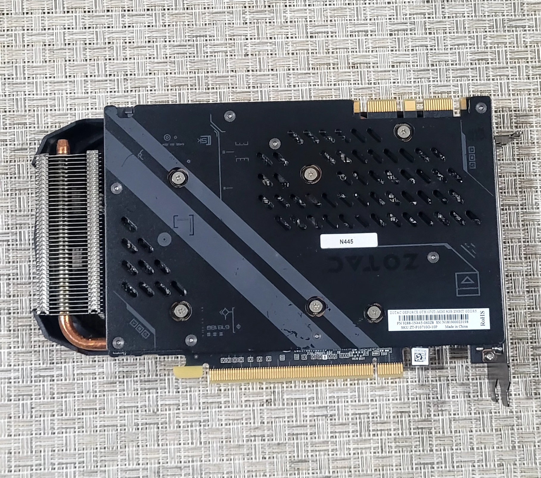 computadoras y laptops - tarjeta de video GTX 1070 TI de 8GB   1