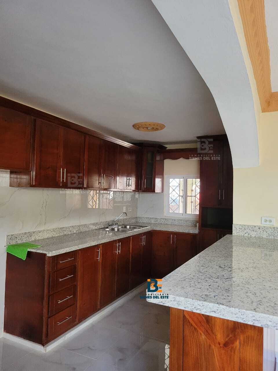 apartamentos - Se Alquila Casa de Tres habitaciones, SPM. 3
