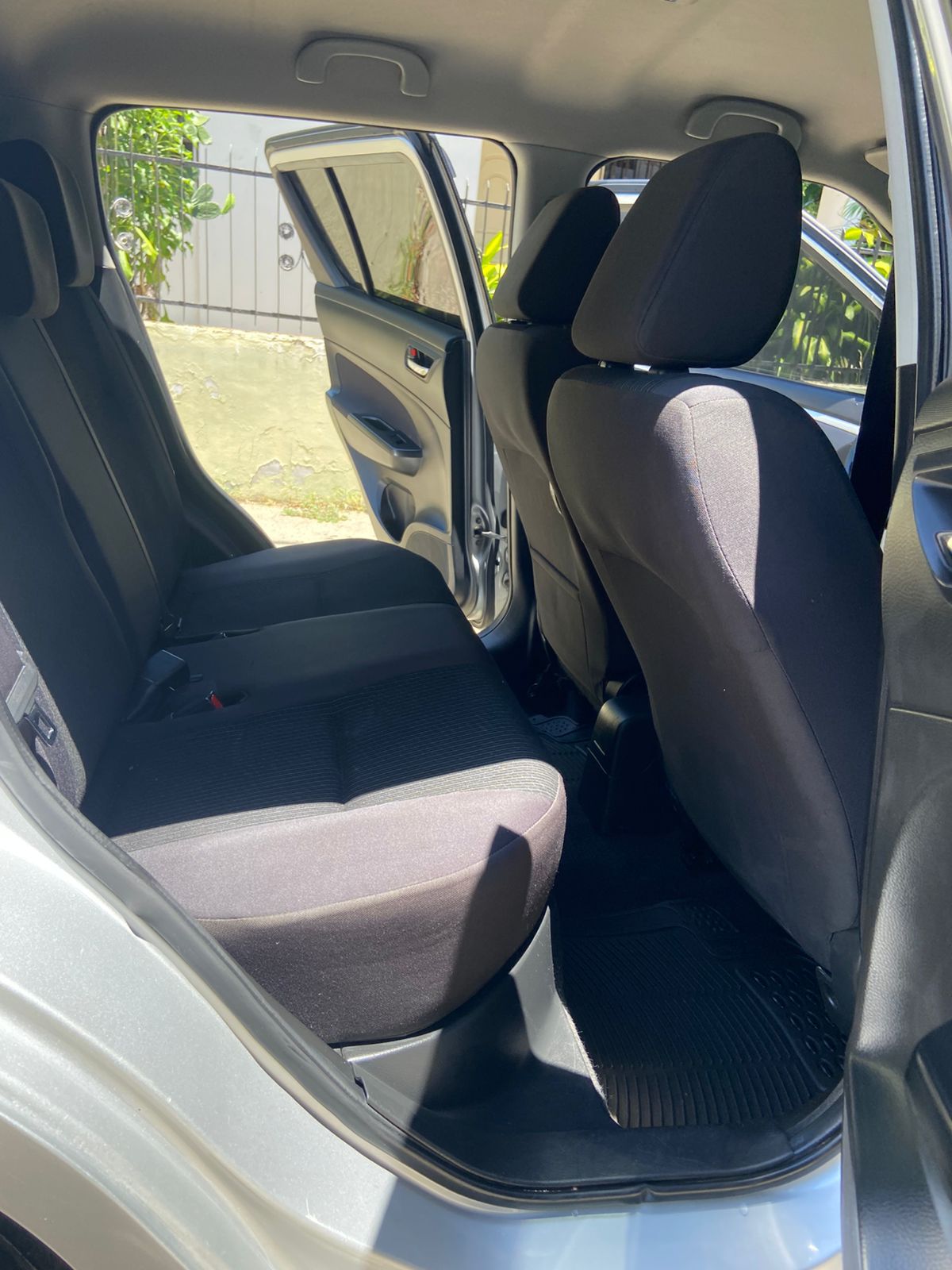 carros - suzuki Swift 2015 5