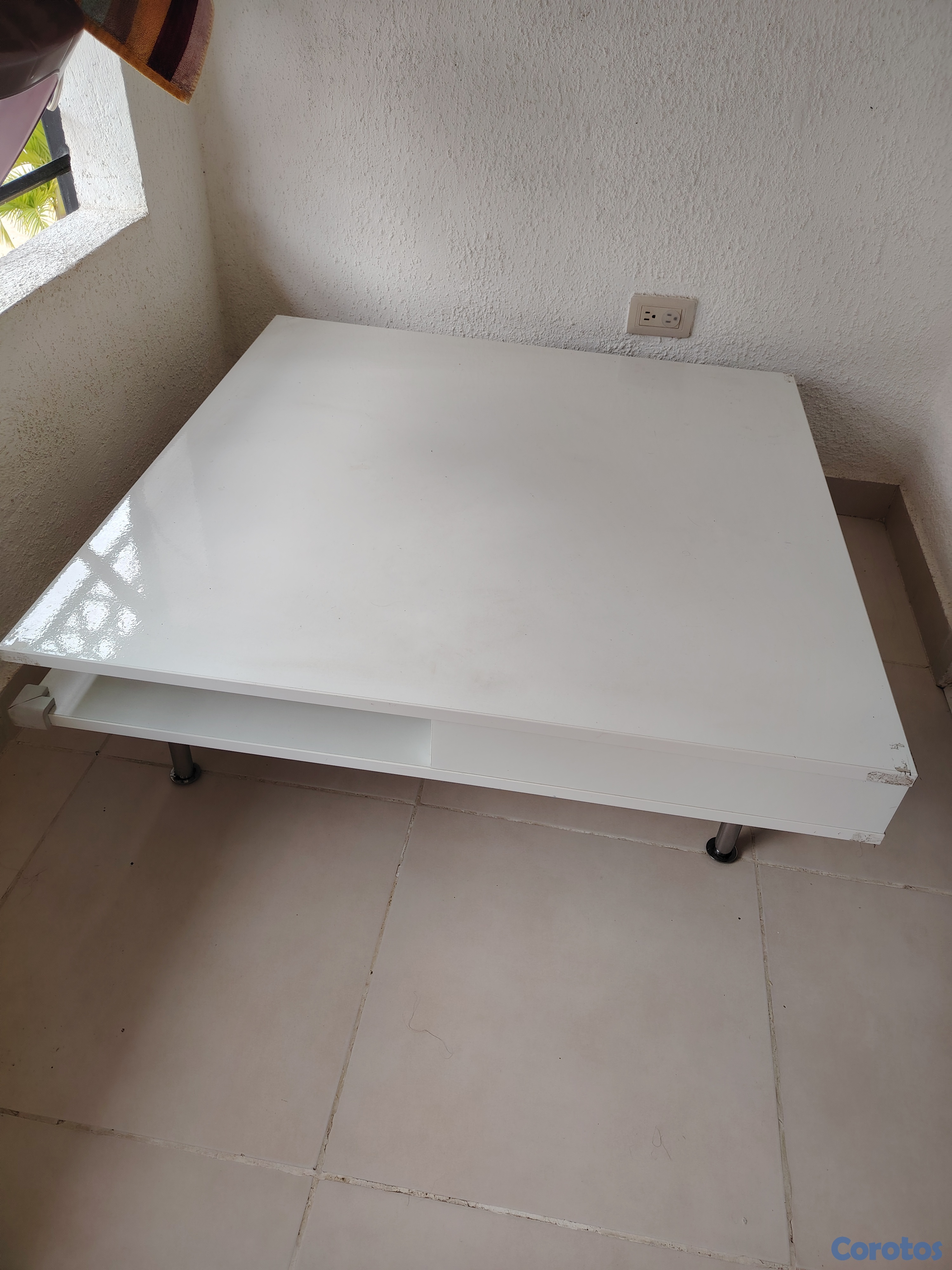 muebles y colchones - Mesa de muebles, 90cm ancho y largo  3