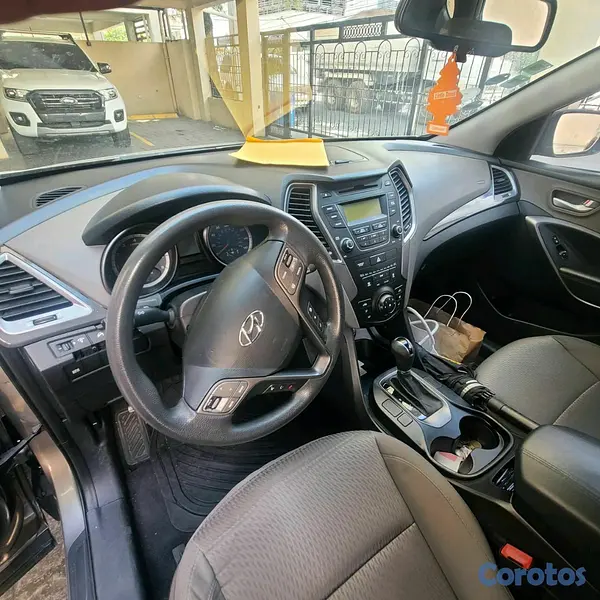 jeepetas y camionetas - Hyundai Santa Fe Sport 2014 5