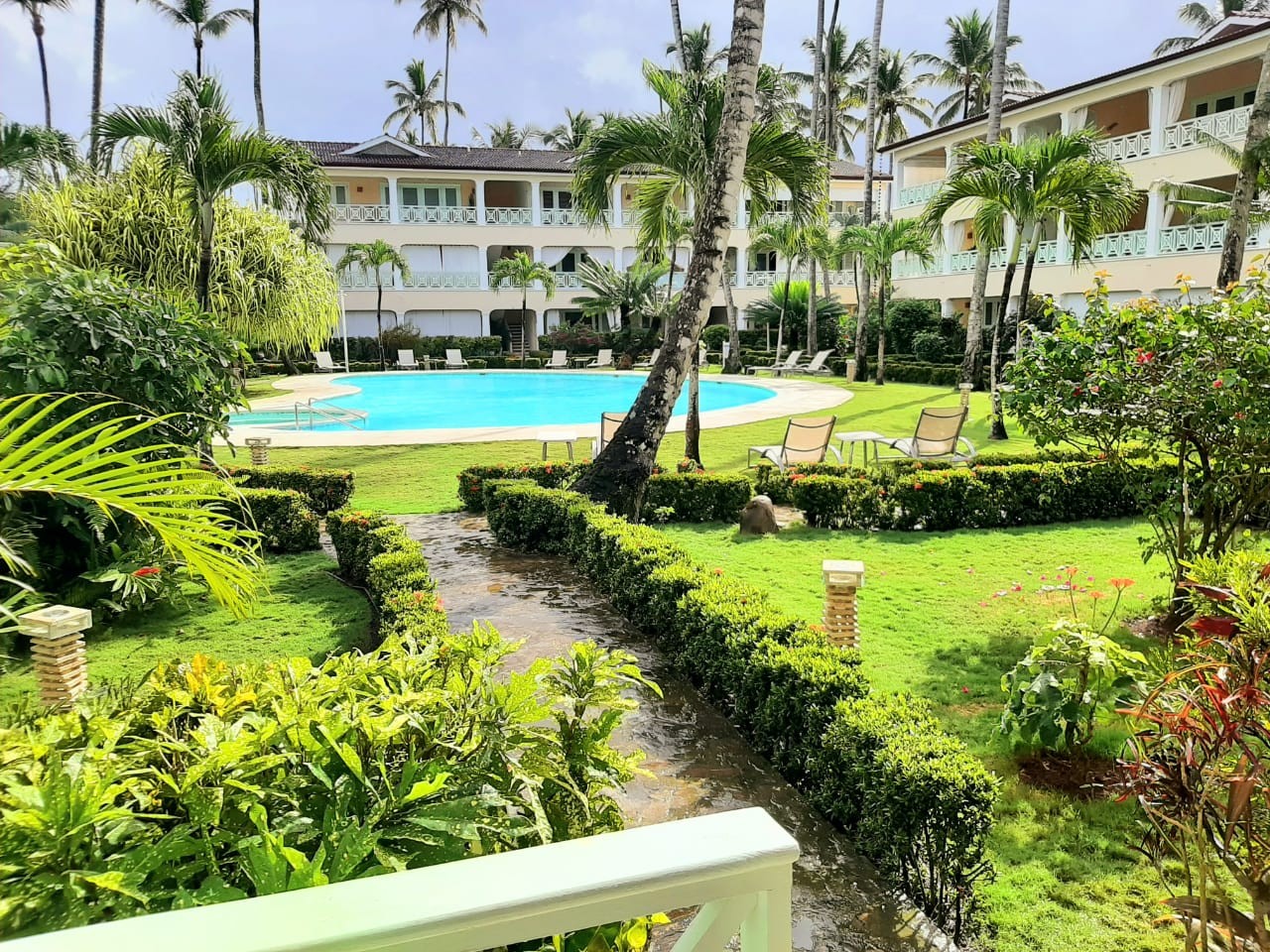 apartamentos - Venta, Apartamento de 2 Habitaciones con piscina, Las Terrenas, Samaná 0