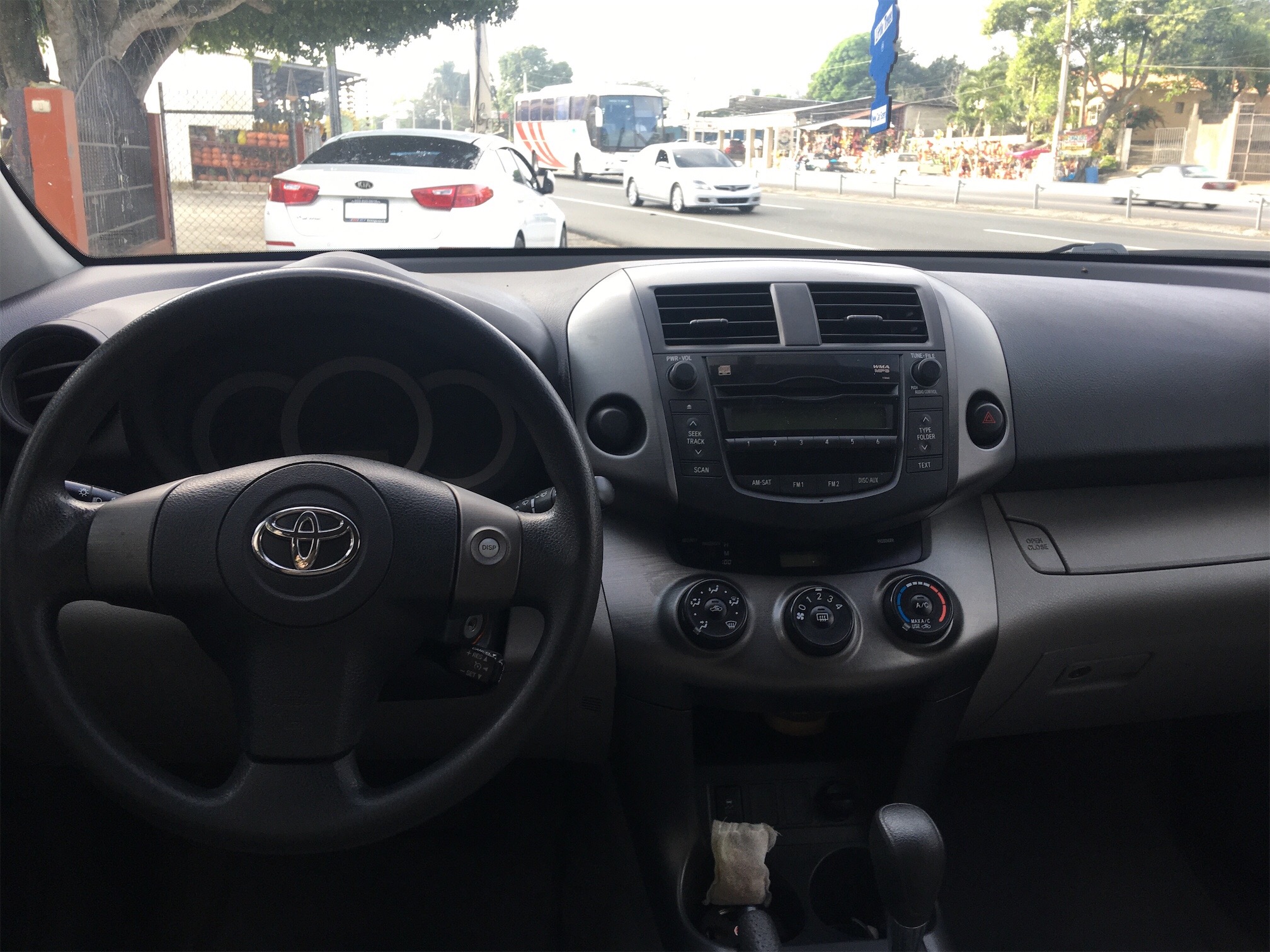 jeepetas y camionetas - Toyota RAV4 en optimas condiciones!!!