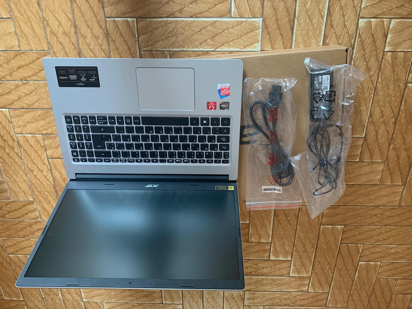 computadoras y laptops - Ryzen 5-3500U