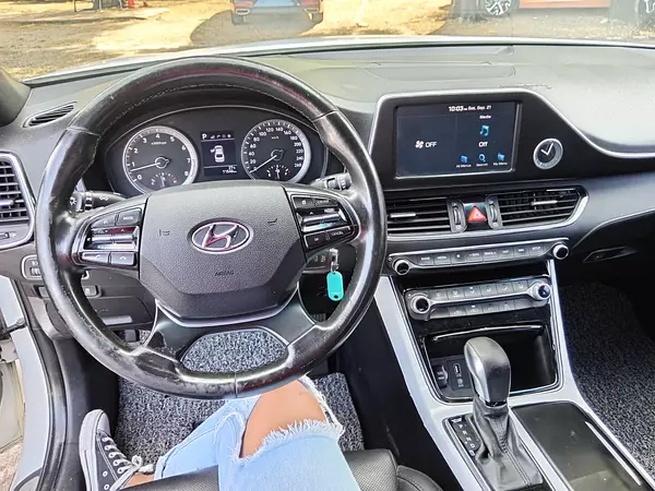 carros - HYUNDAI GRANDEUR 2018 BLANCO 7