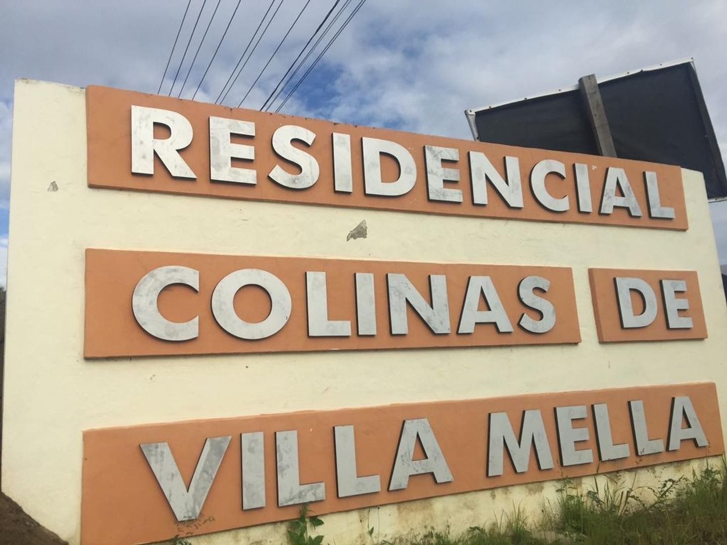 solares y terrenos - VENTAS DE TERRENOS CON TITULO EN RESIDENCIAL COLINAS DE VILLA MELLA