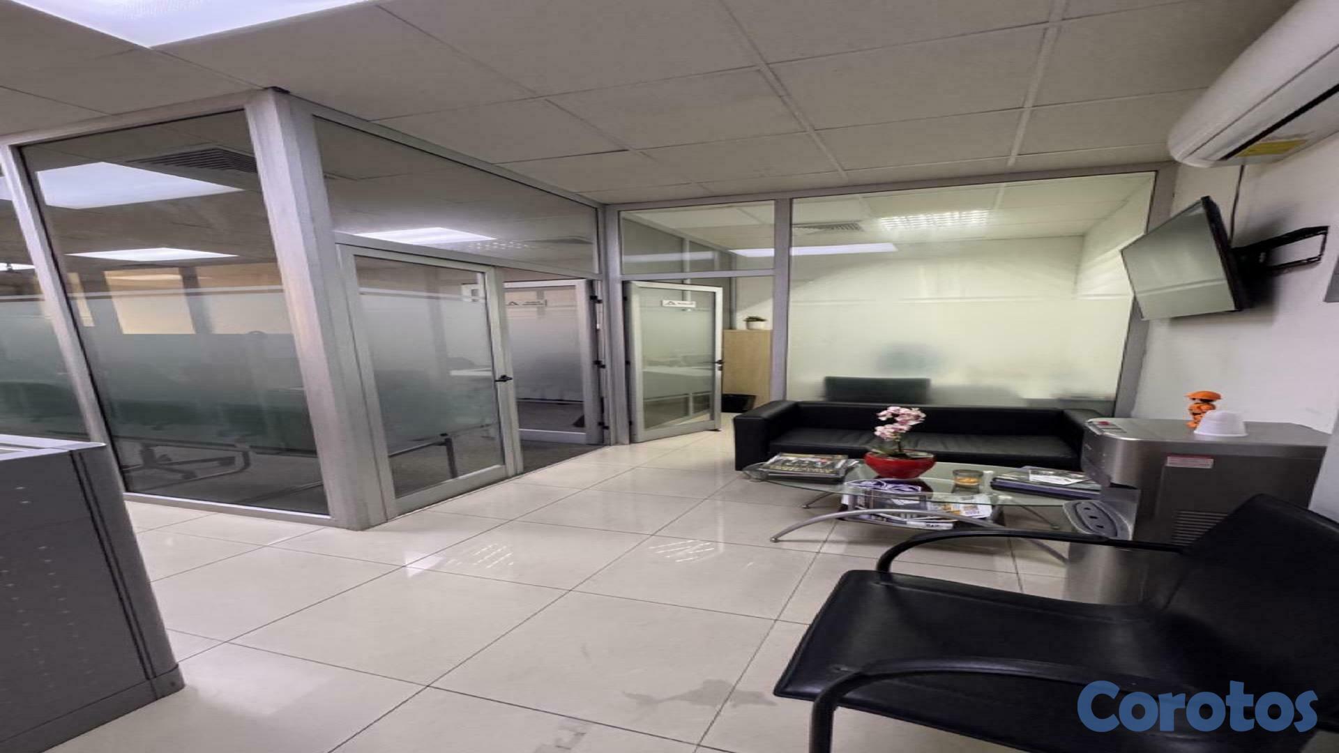 oficinas y locales comerciales - Oficina alquiler Unicentro Piantini Santo Domingo 9