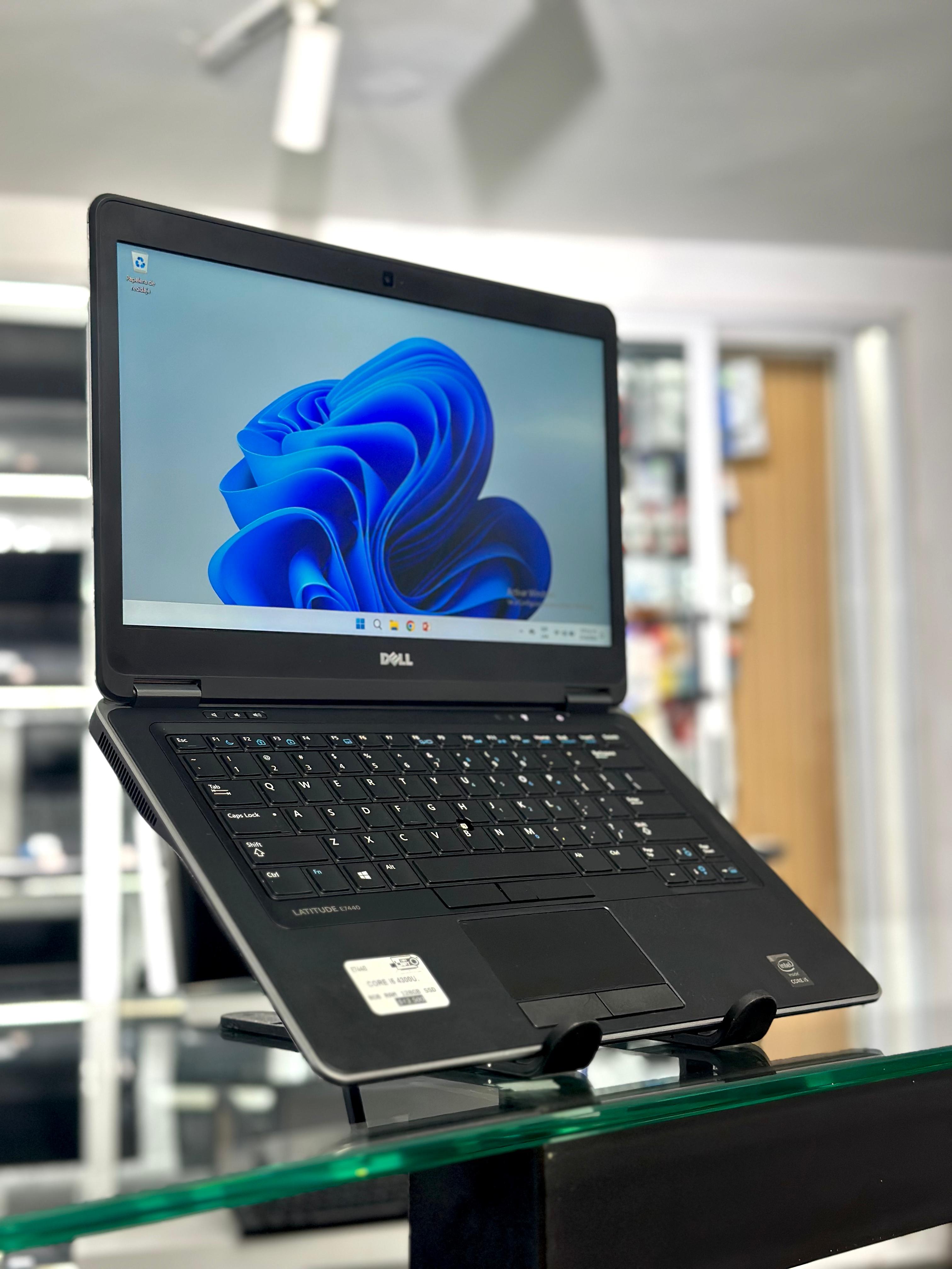 computadoras y laptops - DELL E7440 i5 $13,490 pesitos