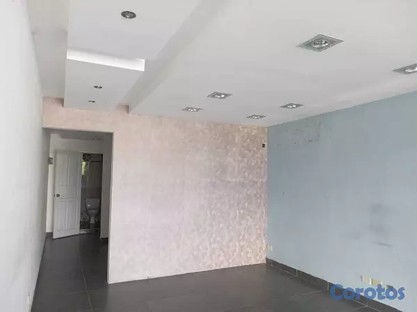 oficinas y locales comerciales - Local Comercial Alquiler NACO de 47m2 – Segundo Ni 6