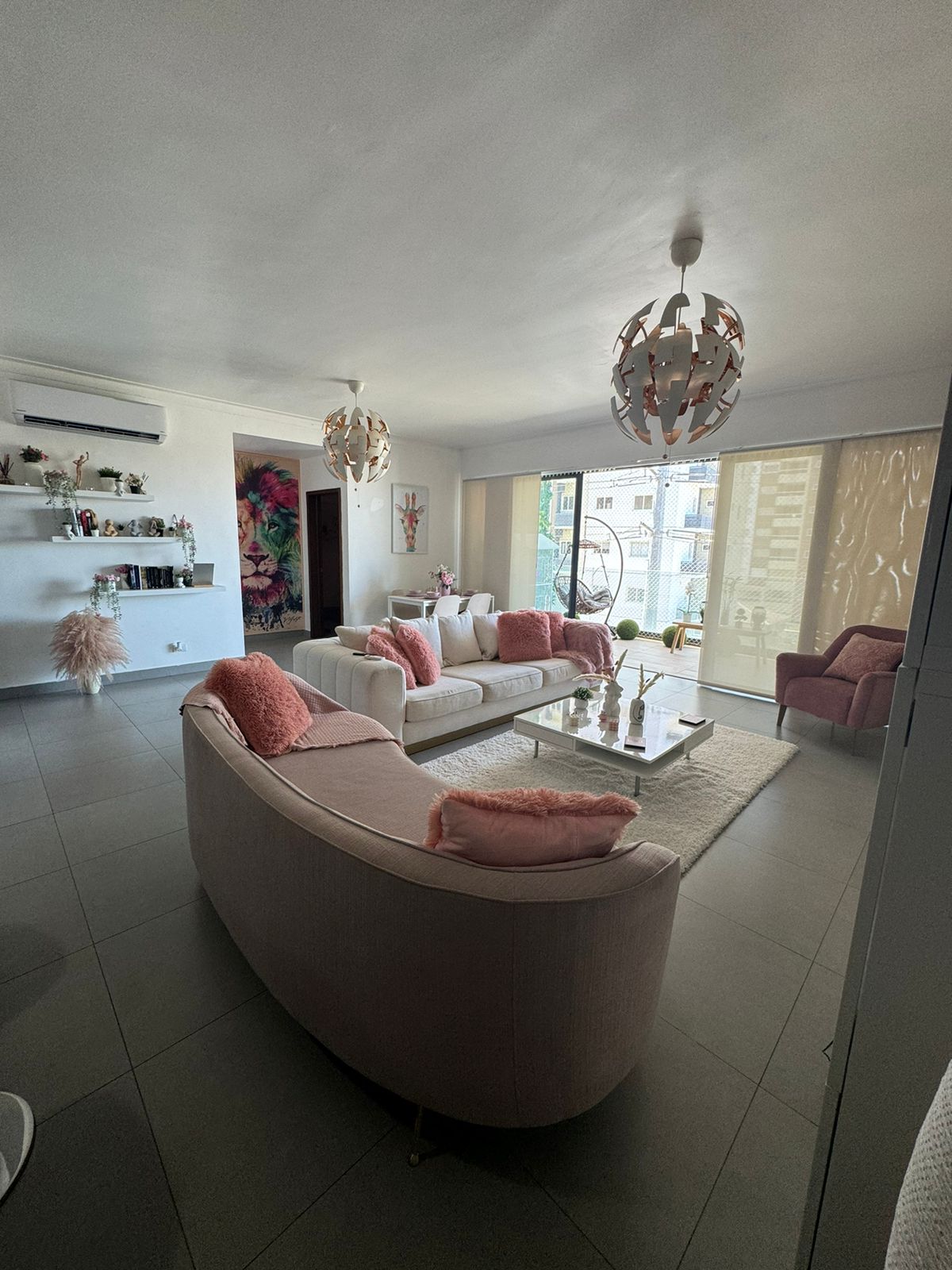 apartamentos - Venta de Apartamento en Serralles piso alto  7