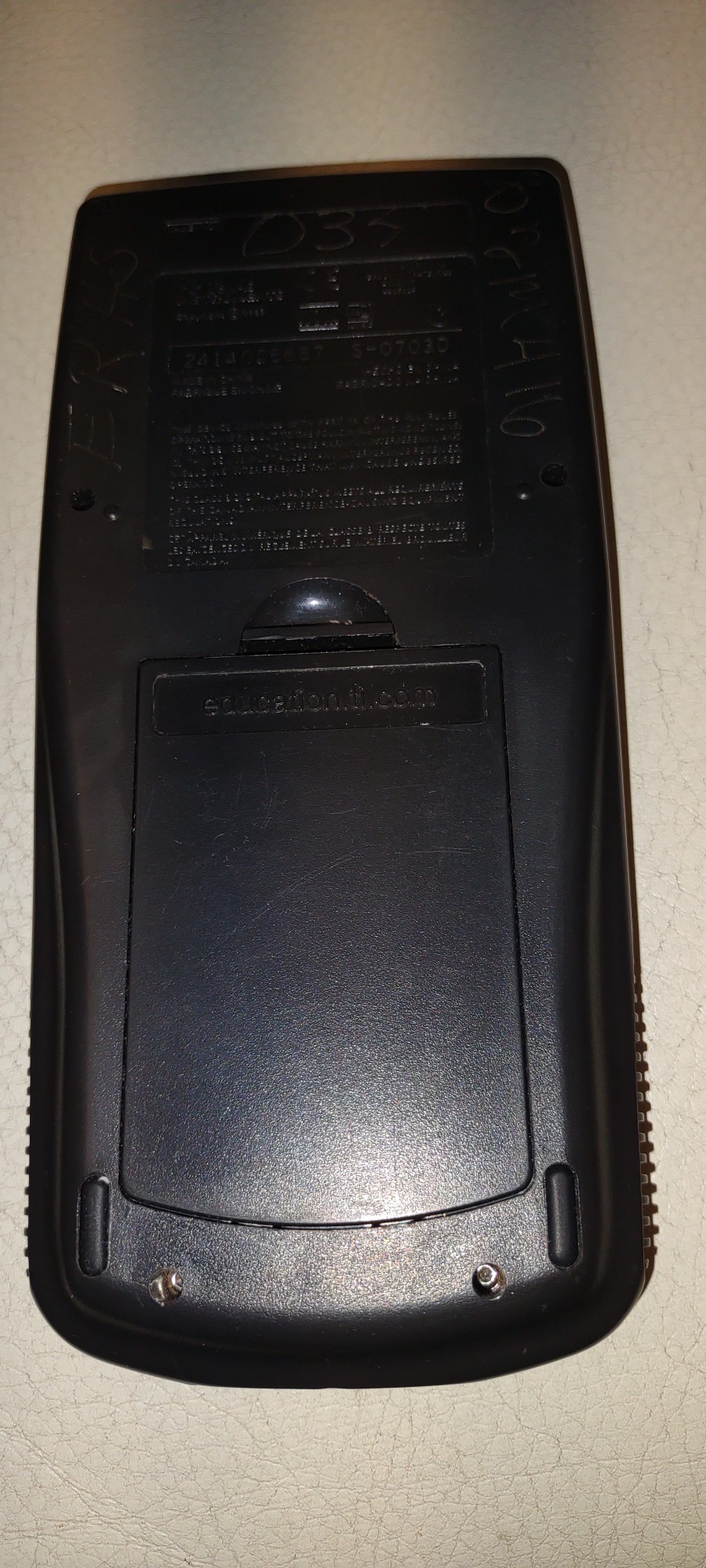otros electronicos - Calculadora Texas instruments TI-83 plus