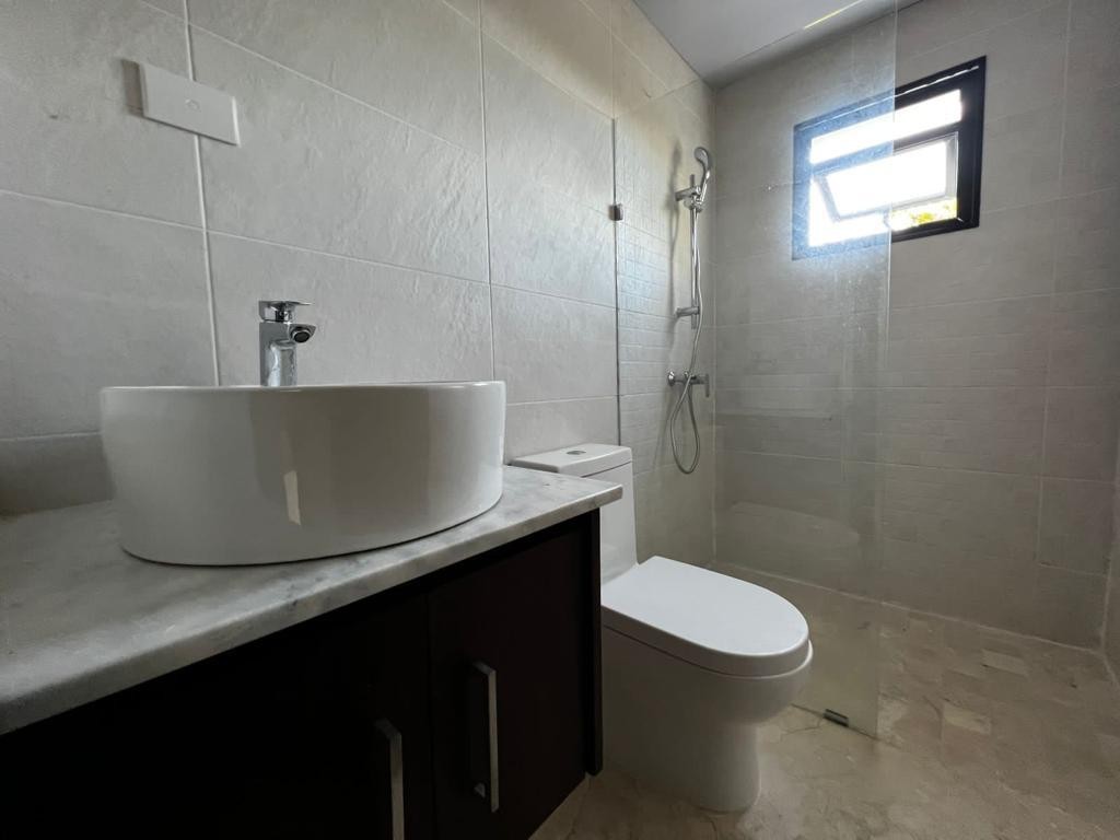 apartamentos - Lujoso Apartamento Ubicado en la Exclusiva Zona La Trinitaria  4
