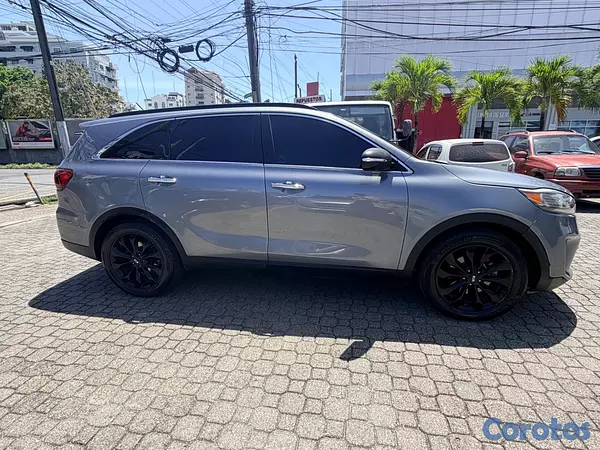 jeepetas y camionetas - Kia Sorento 2019 10