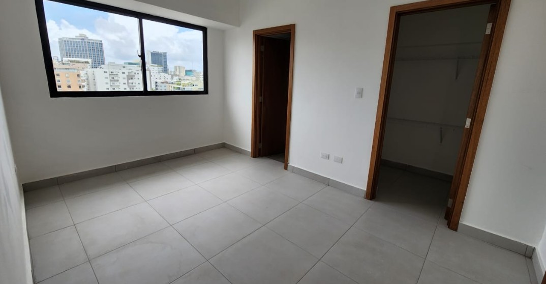 apartamentos - Alquiler de Apartamento en Evaristo Morales 4