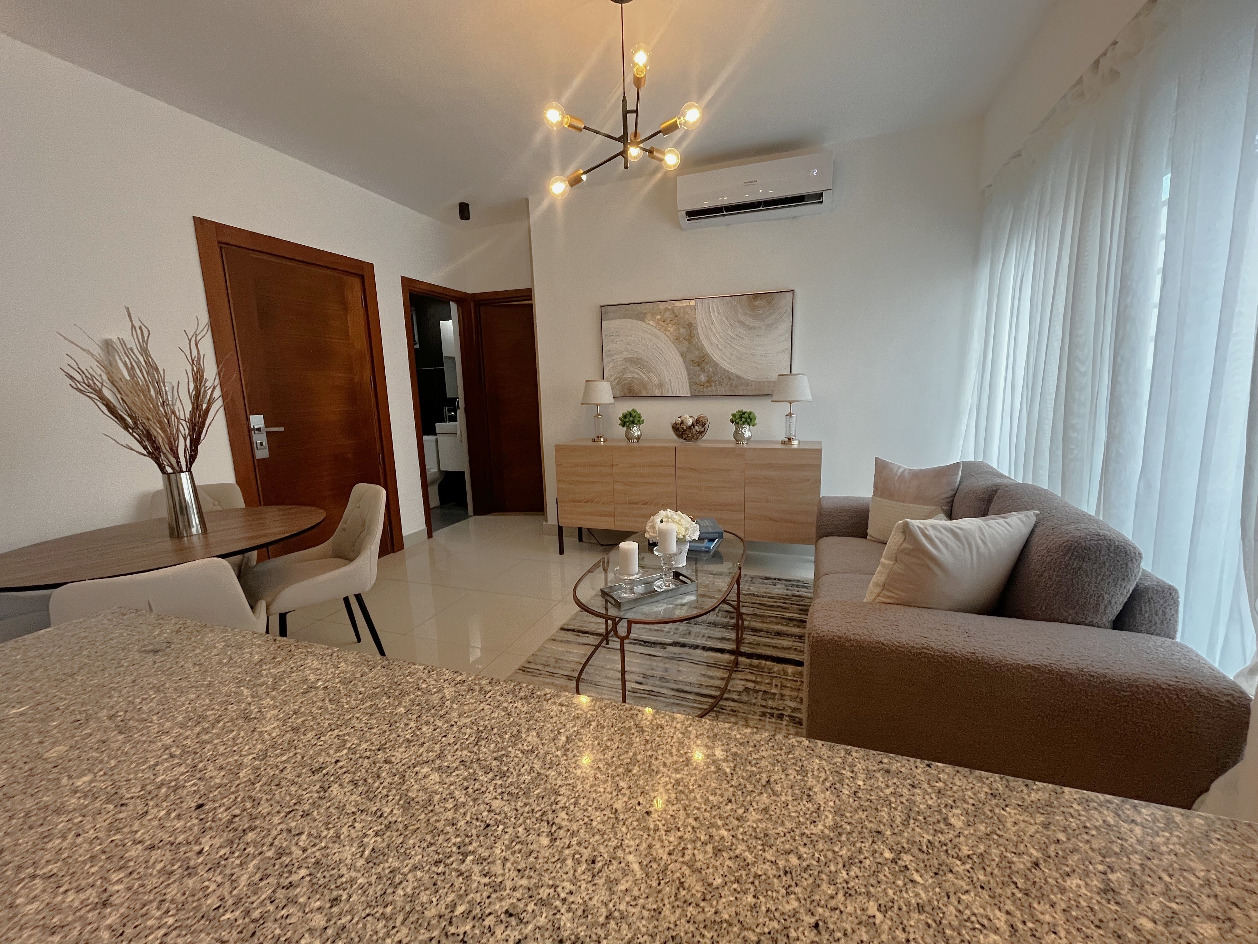 apartamentos - Apartamento Alquiler Piantini de UNA Habitación  2