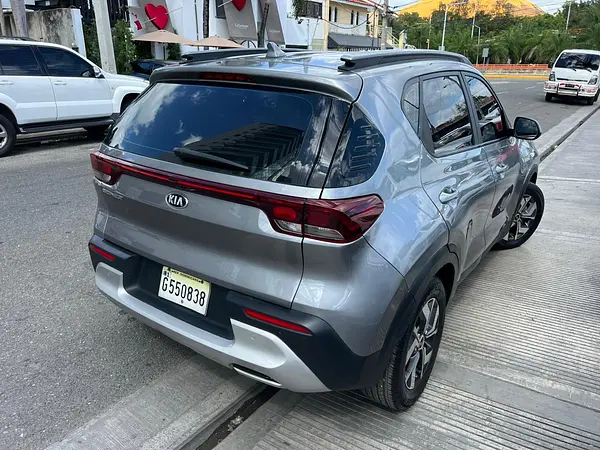 jeepetas y camionetas - KIA SONET 2022 EN PIEL 5