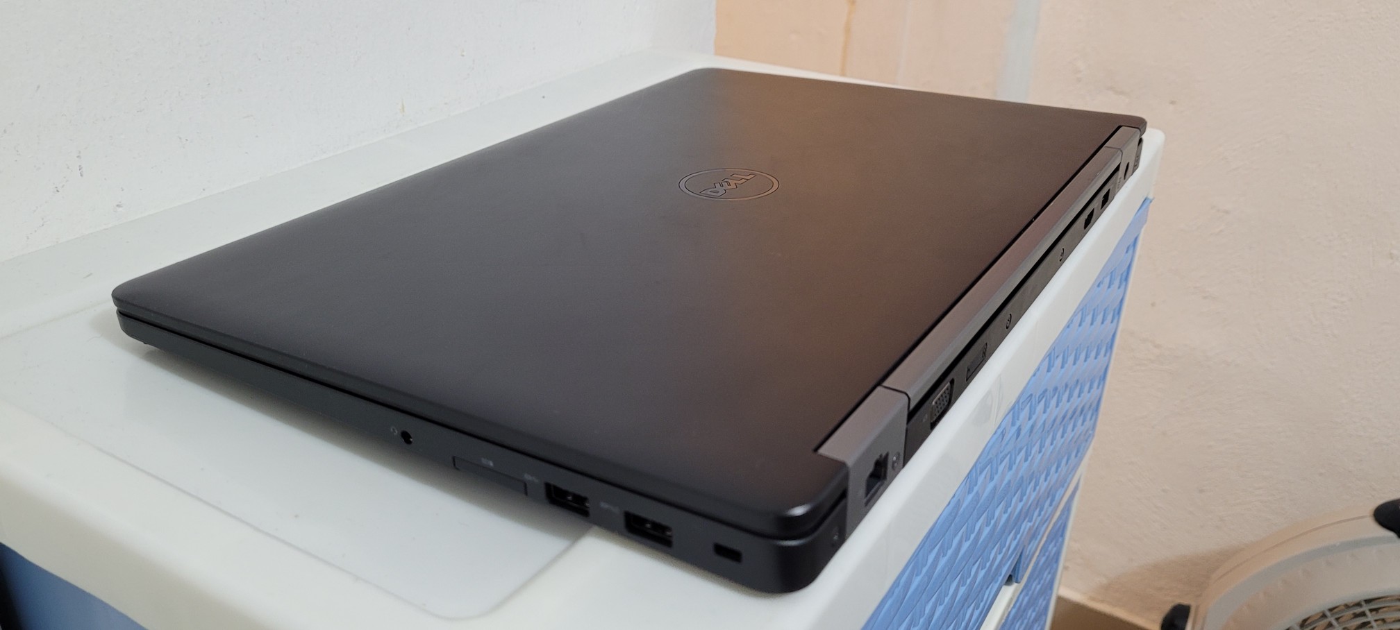 computadoras y laptops - laptop Dell 5470 14 Pulg Core i7 6ta Ram 16gb ddr4 Disco 256gb Video 8gb 2