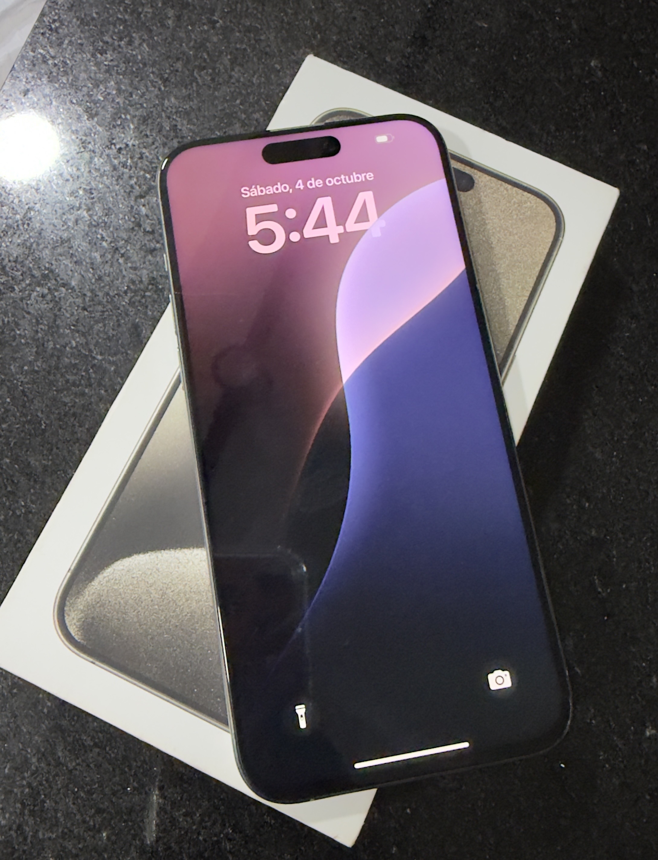 celulares y tabletas - iPhone 15 pro max Capacidad de 1T. color titanium, desbloqueado de fábrica.  1