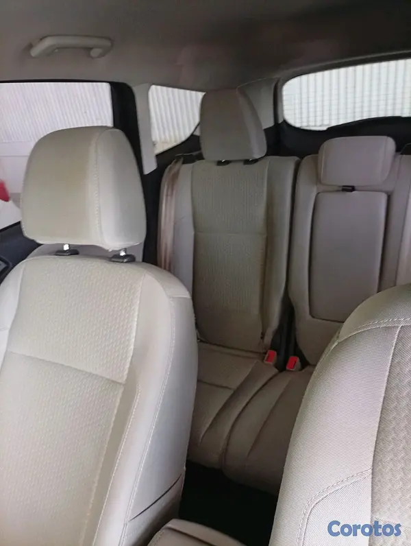 jeepetas y camionetas - 2017 Ford Escape Motor 2.0 2