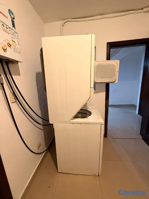 electrodomesticos - Torre de lavado Frigidaire - lavadora y secadora 1