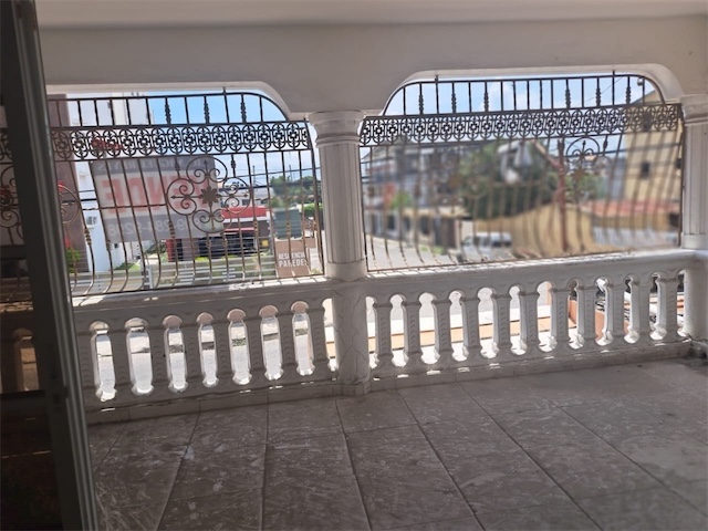 casas - Venta de 2 casas en 1 en la autopista de san Isidro Savica próximo a price mart  8
