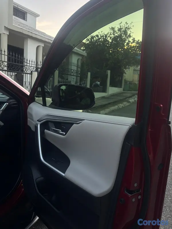 jeepetas y camionetas - Toyota Rav4 Limited 2021  10