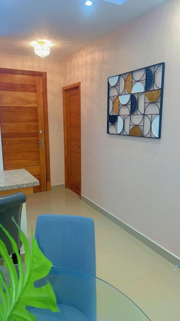 apartamentos - Rento Apto nuevo amueblado full en Evaristo Morales, a dos cuadras de Acrópolis 2