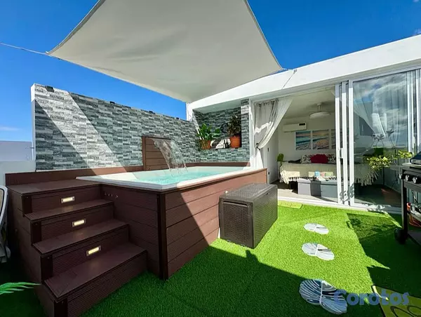 casas vacacionales y villas - Venta de Villa Amueblada en Brisas de Punta Cana 1