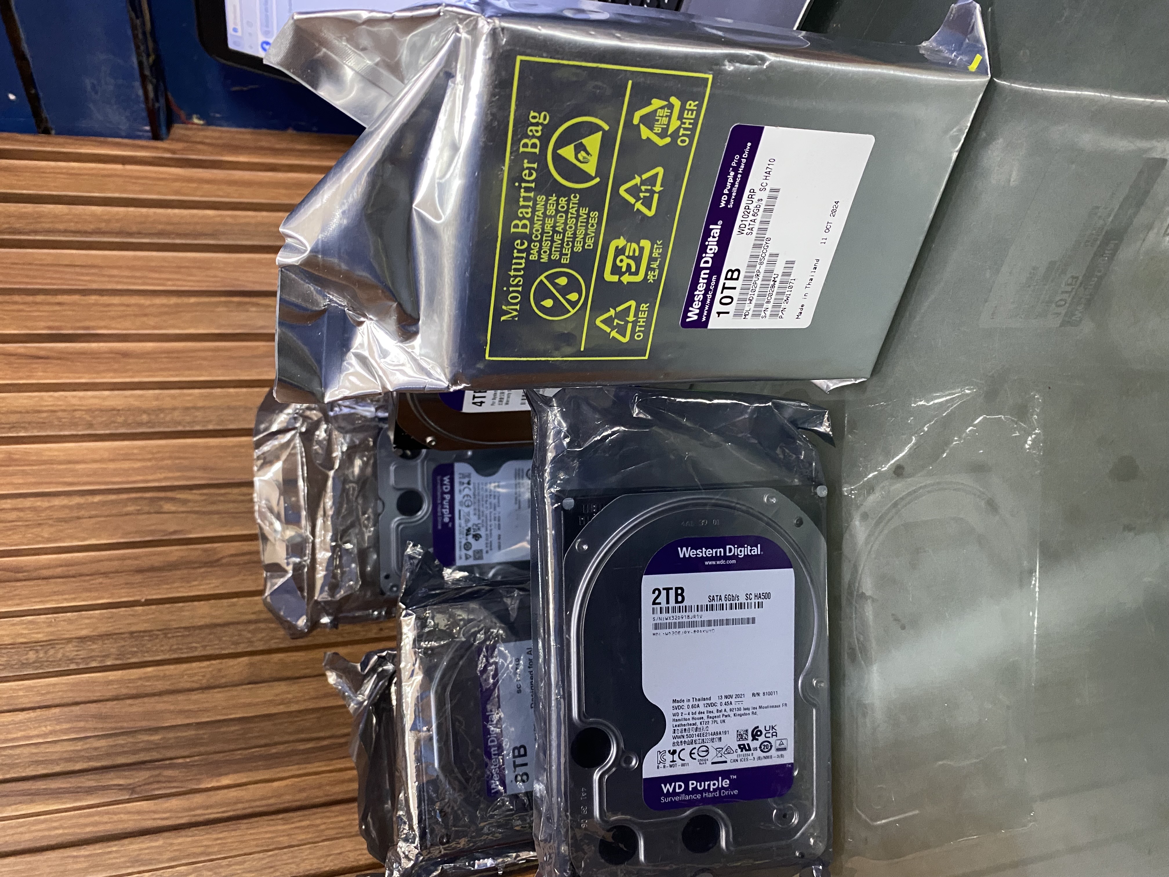 celulares y tabletas - Disco duro sata HDD purpura 2TB 3TB 4TB 6TB 8TB 10TB  2