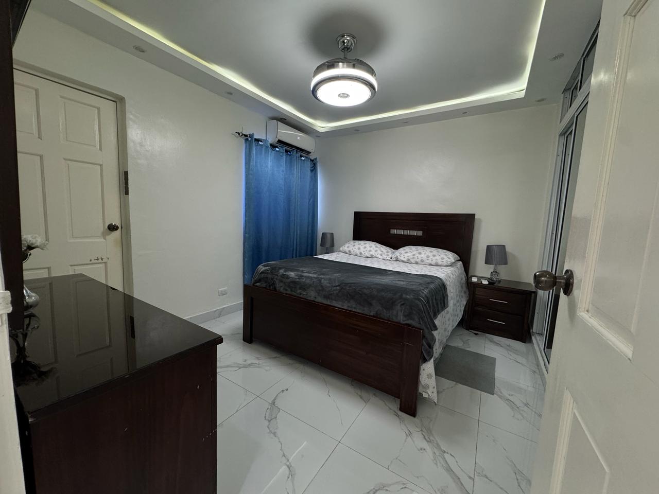 apartamentos - Alquilo amueblado en Los Prados ideal para parejas 2