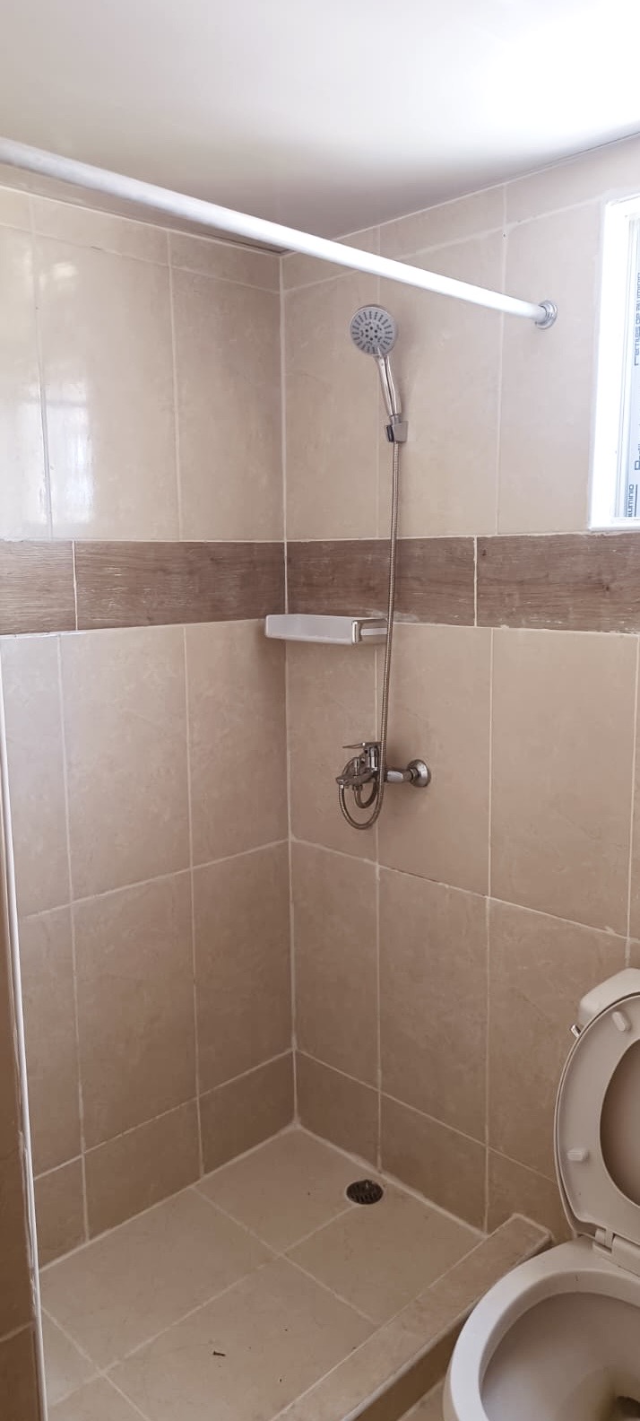 apartamentos - Se alquila Apartamento en Residencial Emilia 3